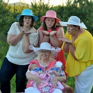 Meet your Posher, Crystal